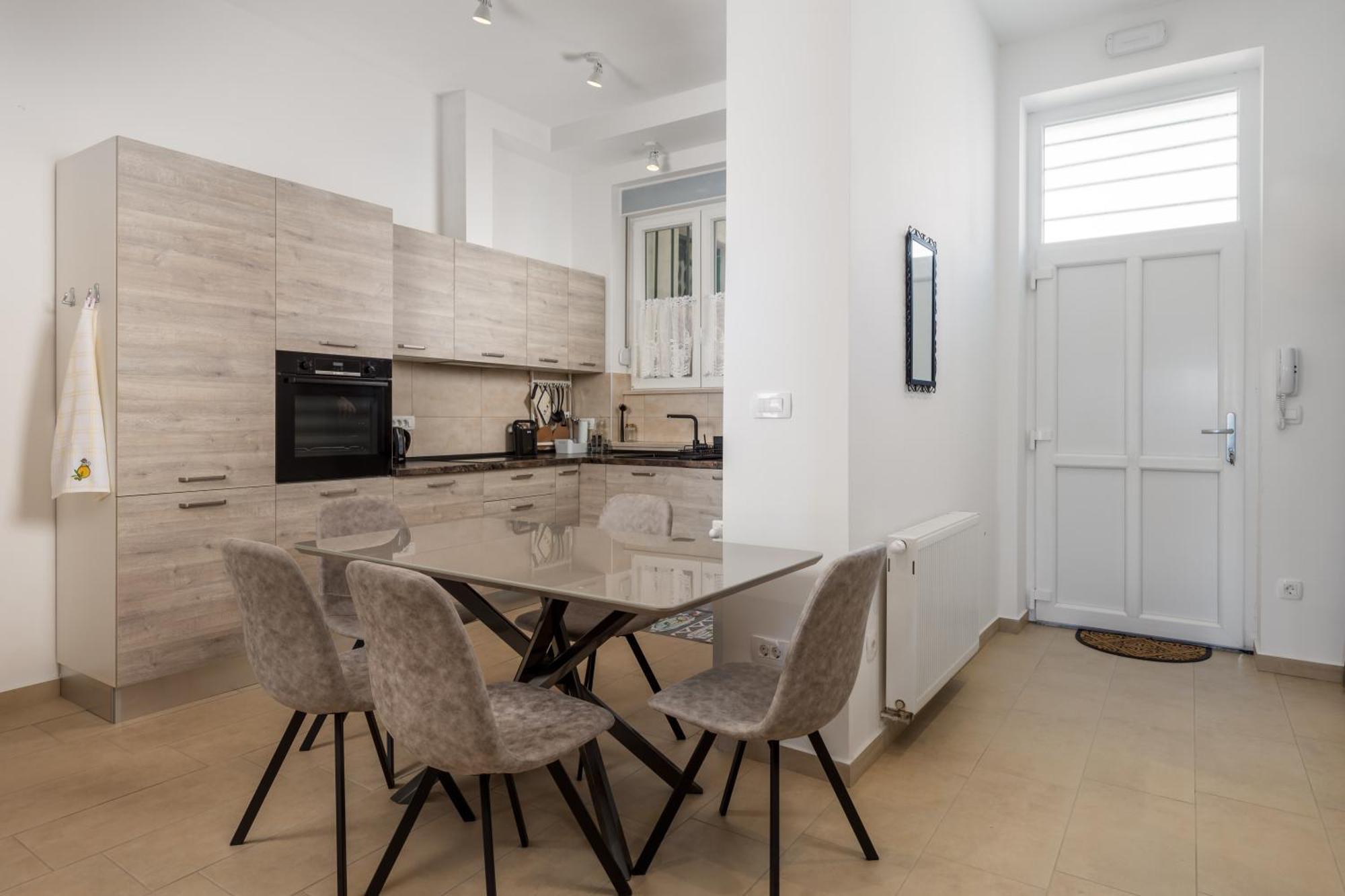 Vera Apartment Rijeka Exteriör bild
