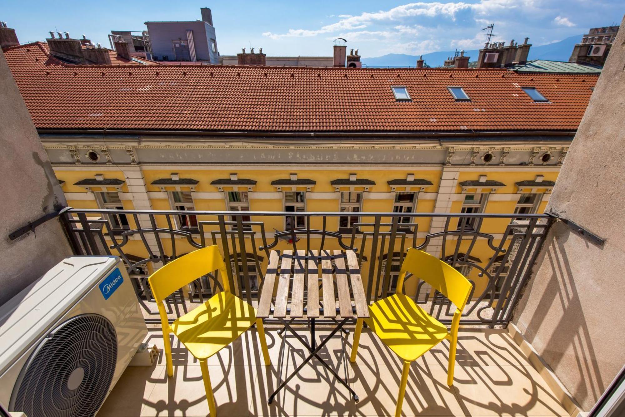 Vera Apartment Rijeka Exteriör bild
